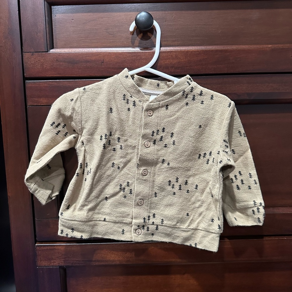Charming Tan Button-Up Shirt with Tree Pattern